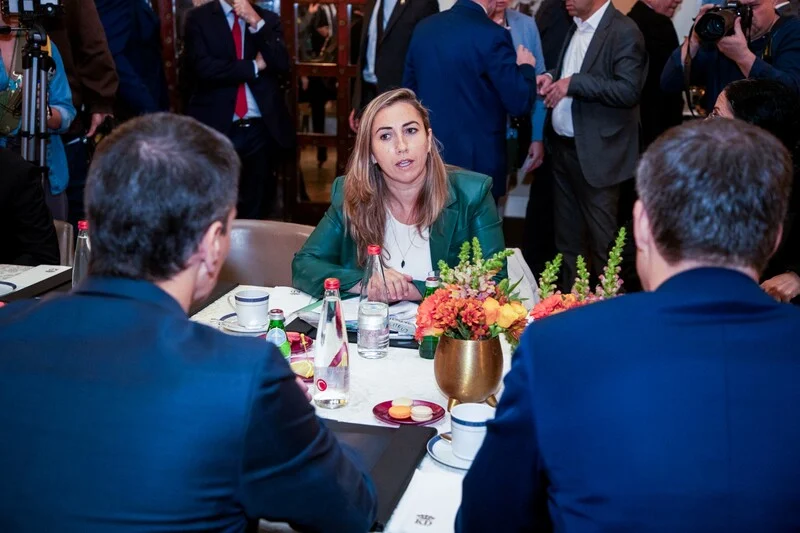 Cochav Elkayam-Levy, en la foto junto a los primeros ministros de España y Bélgica en Jerusalén en noviembre de 2023, fundó la denominada Comisión Civil, cuyo nuevo informe sobre la violencia sexual del 7 de octubre se basa en testigos desmentidos y fuentes desacreditadas. Nicolas Maeterlinck Belga/Sipa USA/Newscom